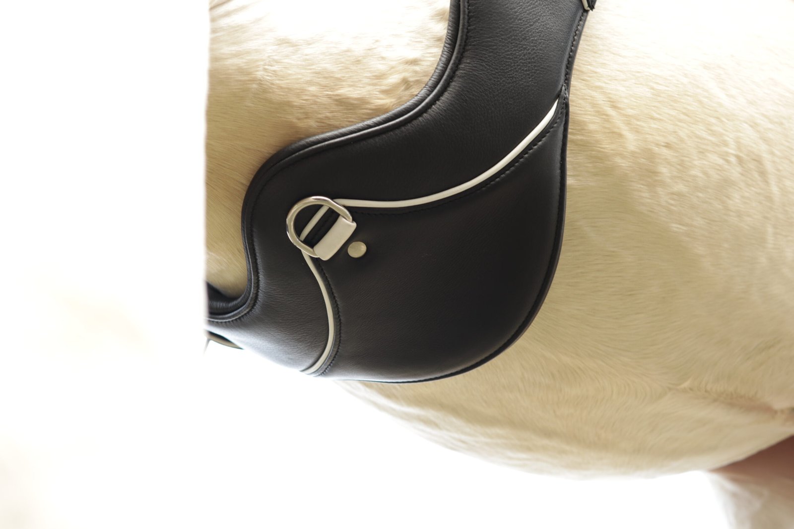 Tajmahal ultra soft leather short standard - Image 4