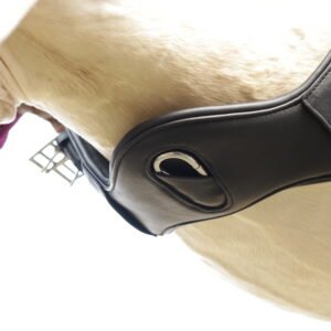 Temple ultra soft leather short narrow dressage girth with carabiner
